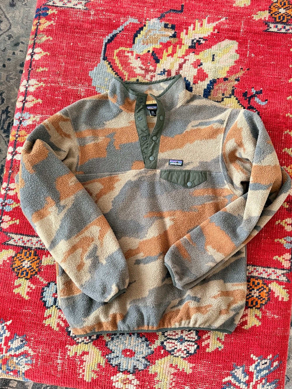 Patagonia Kids Pullover Fleece in Olive Green & Tan Camo